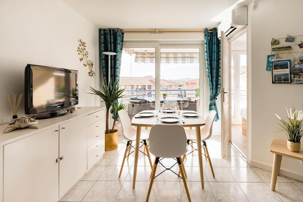 Port-Frejus, Le Paladien, Appartement 2 Pieces Climatise, Terrasse & Parking Dış mekan fotoğraf