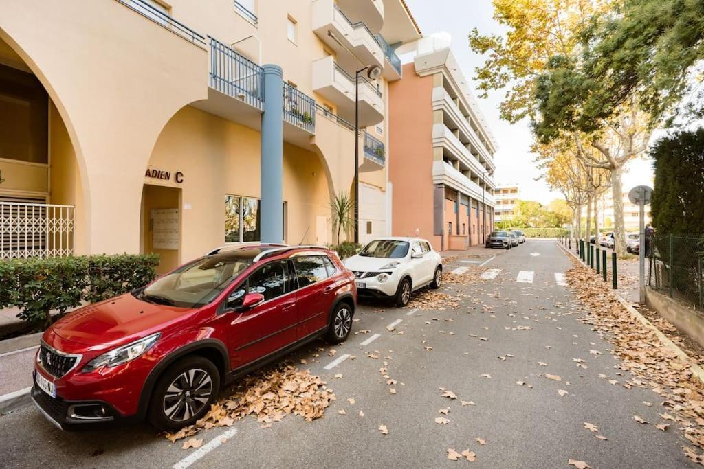 Port-Frejus, Le Paladien, Appartement 2 Pieces Climatise, Terrasse & Parking Dış mekan fotoğraf